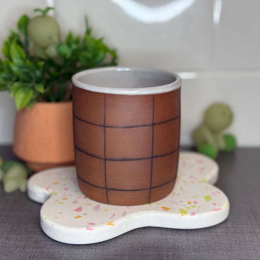 Black Checked Lines Cup 2