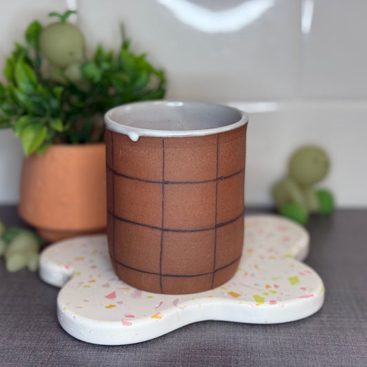 Black Checked Lines Cup 1