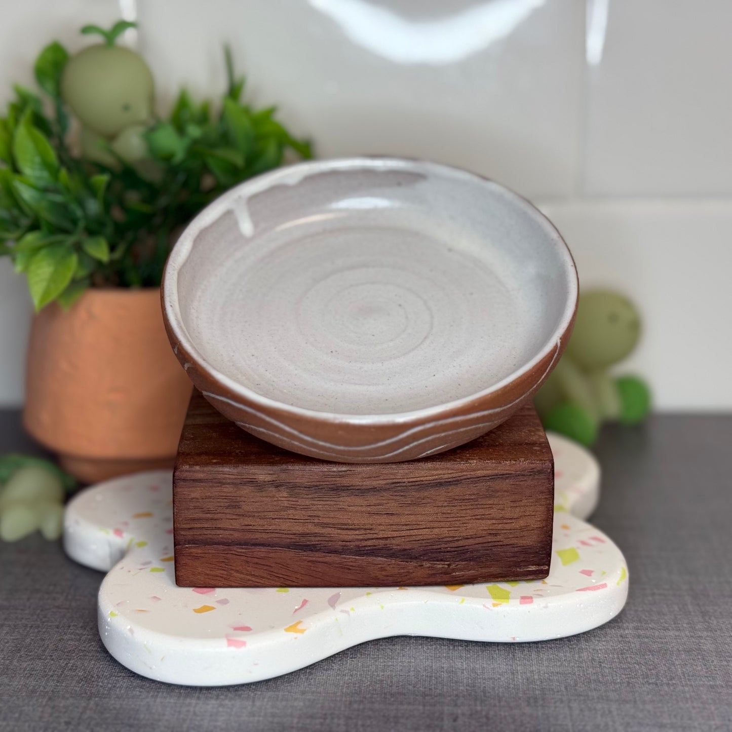 White Topo Trinket Bowl 1