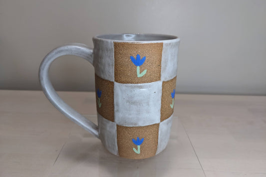 Checked Mug - White with Tulips, 10 oz